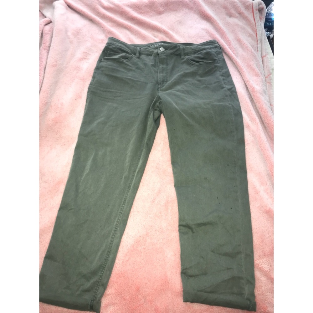 Olive American eagle jeans